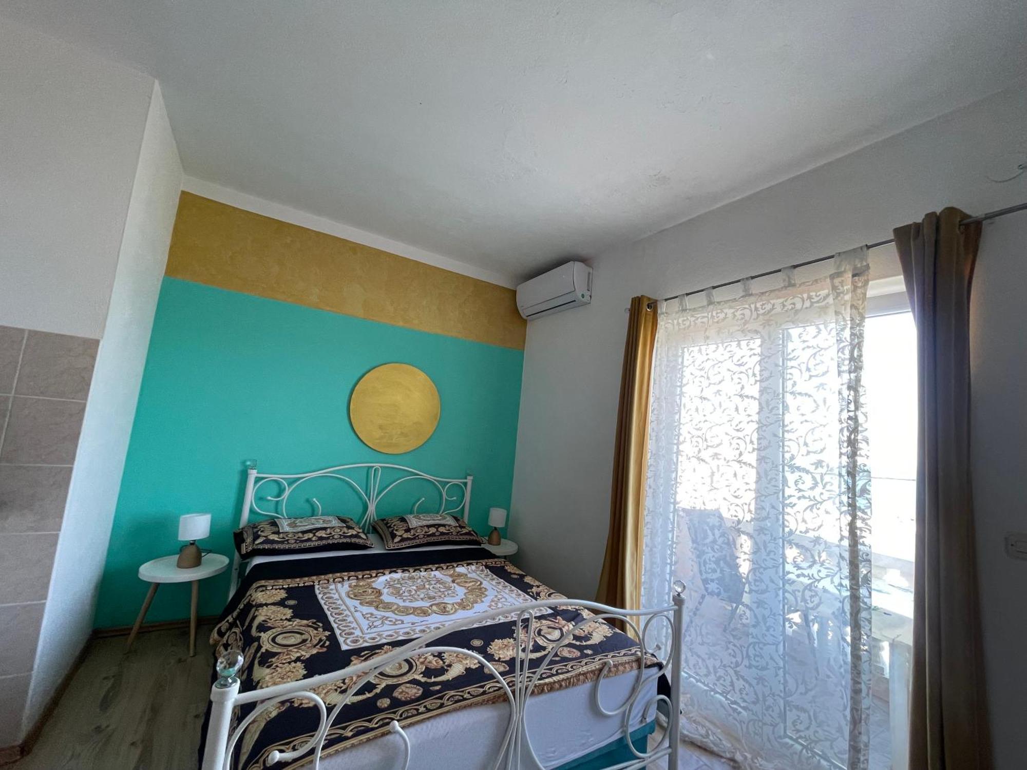 Apartments Esperanza Pasman Exterior photo